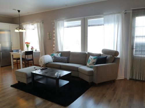 ANNA - Modern flat with Sauna - 24h Check in - Apartment - Närpiö