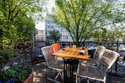 ห้องอาหาร, โรงแรม โมโนโพล ลูเซิร์น (Hotel Monopol Luzern) in ลูแซร์น