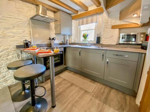 Pilchard Cottage - image 12