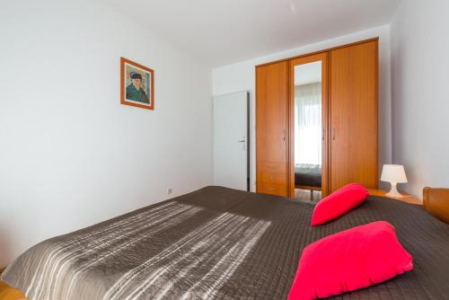 Amazing view Apartment and Rooms Dragan