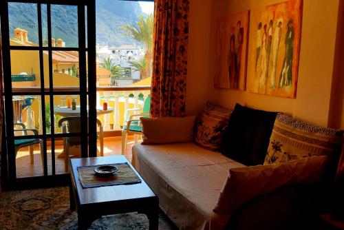  Appartement Lona, El Cieno mit Pool direkt am Meer in Valle Gran Rey