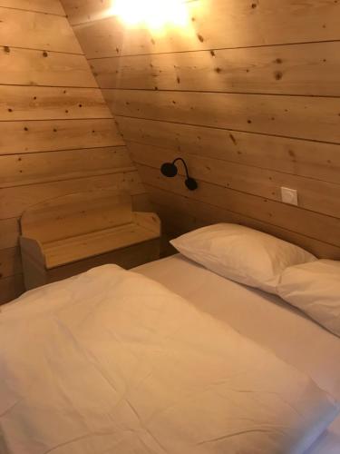 Ô TIPI LODGE 4