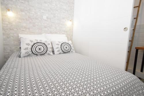 CHIC APPART DESIGN - HYPER CENTRE - TRAMWAY - FREE WIFI - leRelaisdOdile12 - image 11