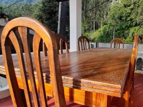 Fallside Rest in أخرى