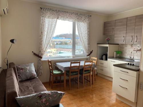 Cozy Apartment Sunny Adler - image 3
