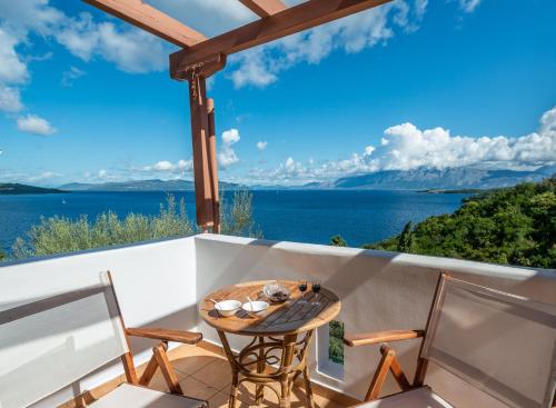  Meganisi Villas in Spartokhórion