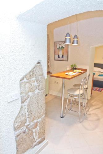Studio Toma - main image
