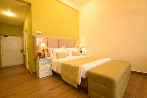 1 queen bed
