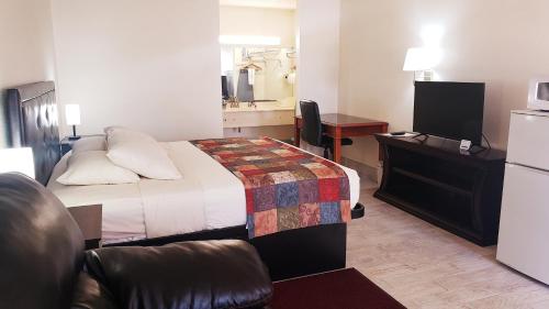 Simple Rewards Inn