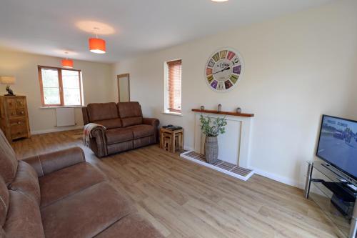 Coppins Park - image 14