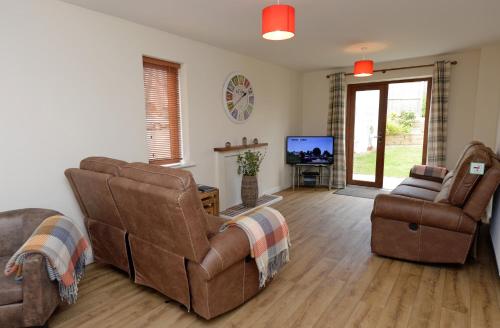 Coppins Park - image 4