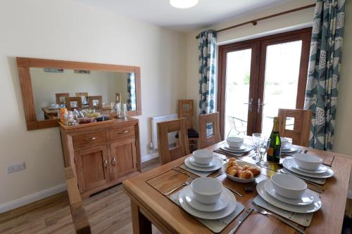 Coppins Park - image 7