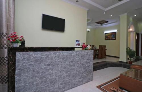 Malti hospitality & guest house ,hostel ph