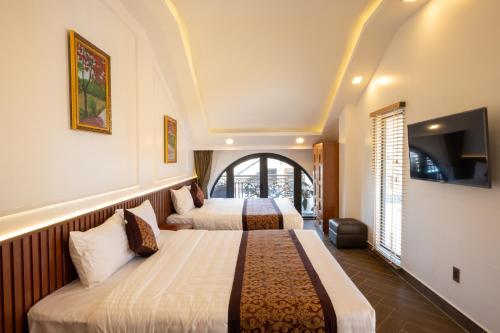 La Fleur Premium Central Apartment Room Type - Deluxe Balcony
