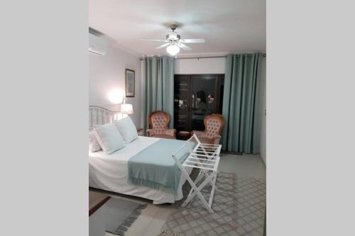 16 Flame@ Supertubes, Luxury room, Jeffreys Bay in Jeffreys Bay