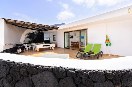 Famara Beach House - image 7