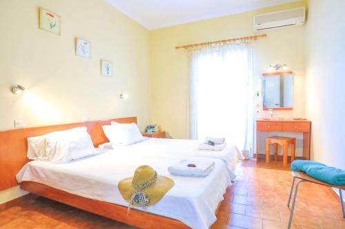 Zouli Athina - image 12