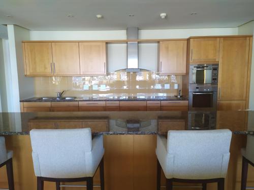 Two Bedroom Apartment - fully furnished and equipped - image 11