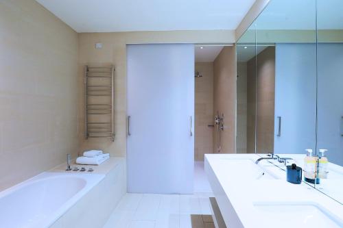 Malmaison Cheltenham - image 11