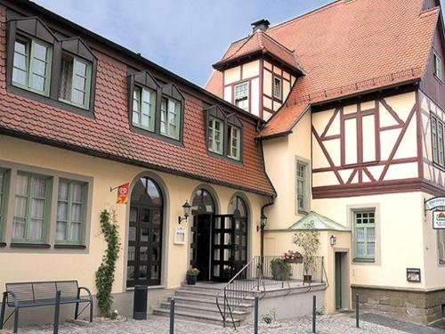 Herrenschenke-Café Eiring - Hotel - Königsberg in Bayern