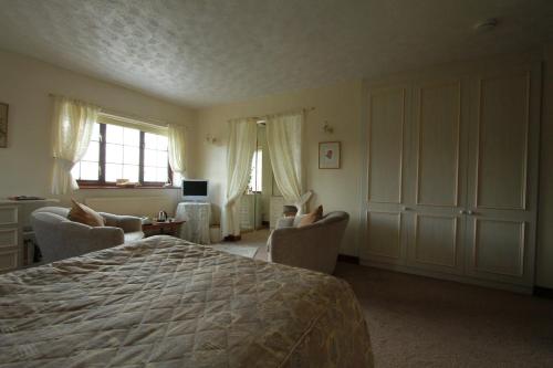 Pointers Guest House - image 3