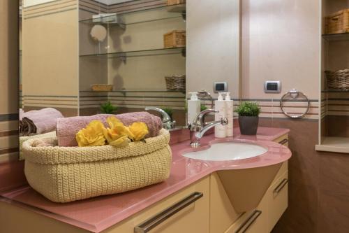 Casa Emiland vicino al fiume Dora by Wonderful Italy