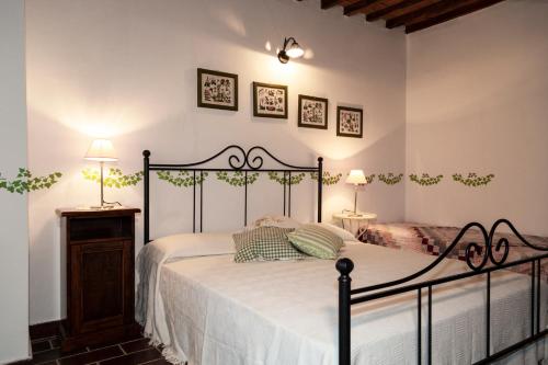 Agriturismo Il Belvedere Country Houses - image 2