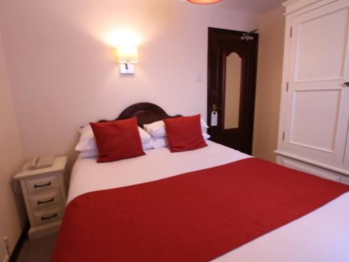 Pilgrims Hotel - image 11