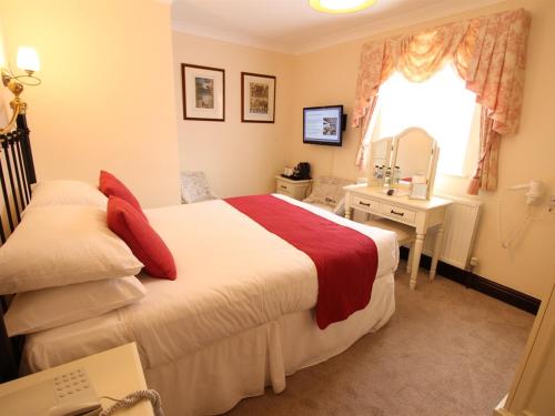 Pilgrims Hotel - image 7