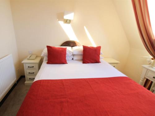 Pilgrims Hotel