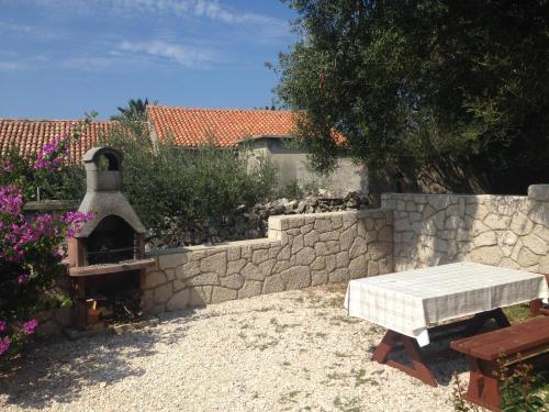  Apartments Mira 1434 in Lun