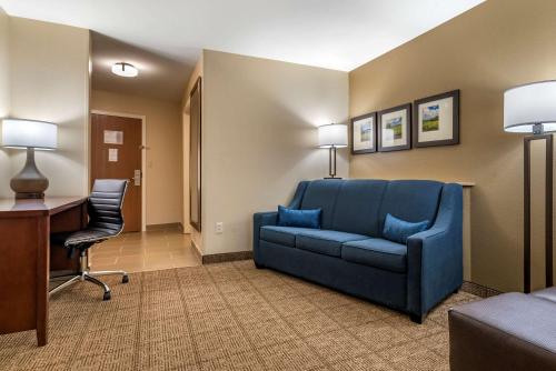 Comfort Suites Niceville Near Eglin Air Force Base