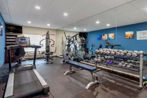 Comfort Suites Niceville Near Eglin Air Force Base - image 8
