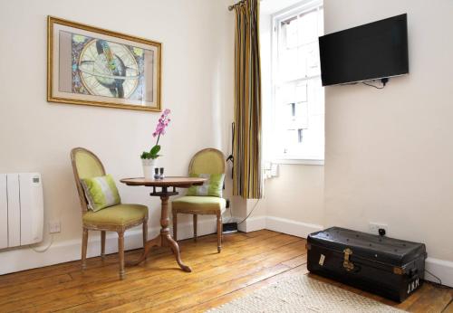Picture of Altido Royal Mile Tower Apartment