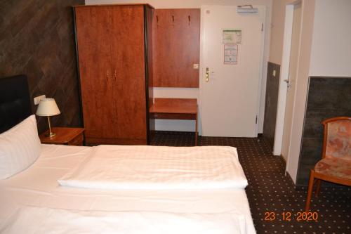 Hotel Zeil Room Type - Standard Double Room