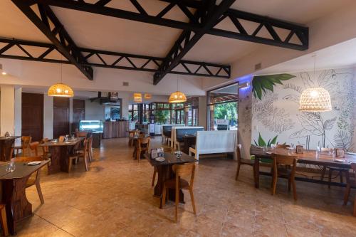 레스토랑, 호텔 세인트 조지 (Hotel Saint George) in 푸에르토 이과수