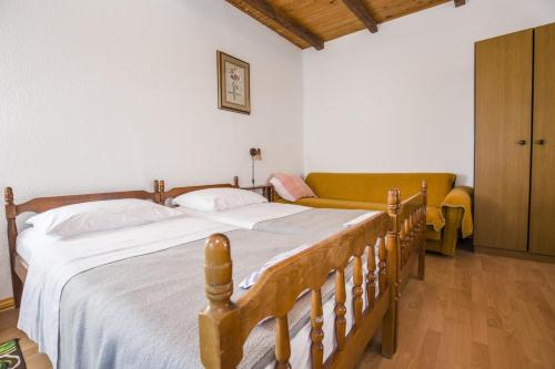 Apartment Vili - image 14