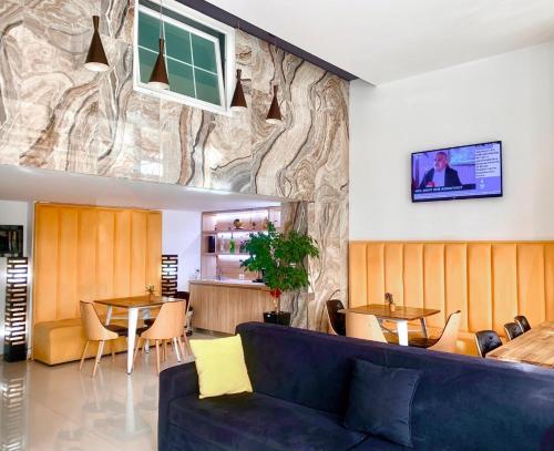 Park Hotel Tirana, Tirana (photo 5)