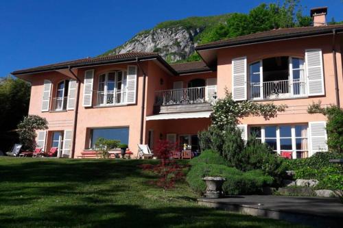 la Florentine -maison pieds dans l'eau gîte à louer Collonges-sous-Salève
