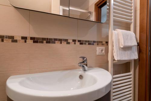 Guglie Design Apartments - image 11