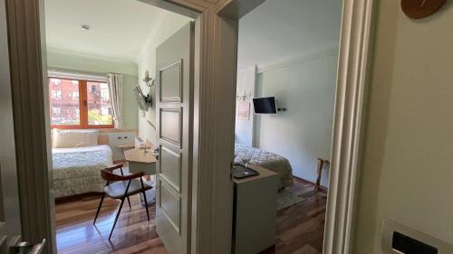 La Voglia Hotel Boutique, Tirana (photo 9)