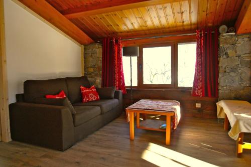 Chalet 8 personnes, face aux montagnes