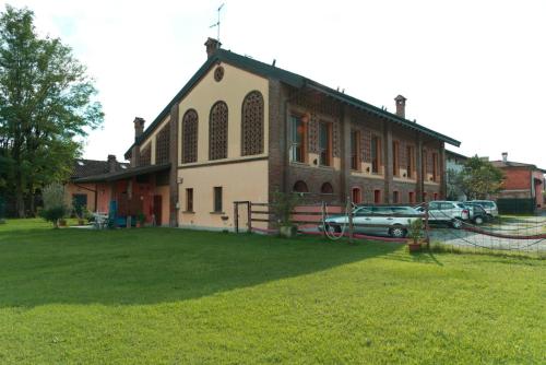 Antica Cascina B&B 4