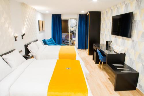 room detail thumbnail 1