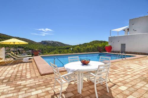 Stunning Mountain View Bungalow in Moraira Teulada - image 10