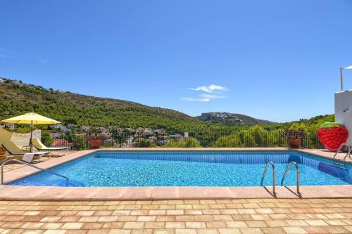  Stunning Mountain View Bungalow in Moraira Teulada in Teulada