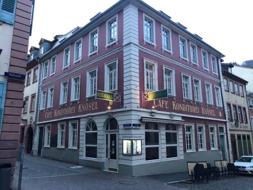 Café & Hotel Knösel