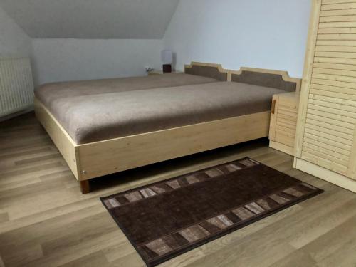 Mol-Ker-Vill Apartment - main image
