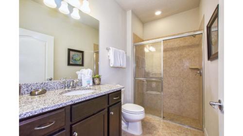 Windsor-5 Bed Townhouse w splashpool-3801WW - image 8