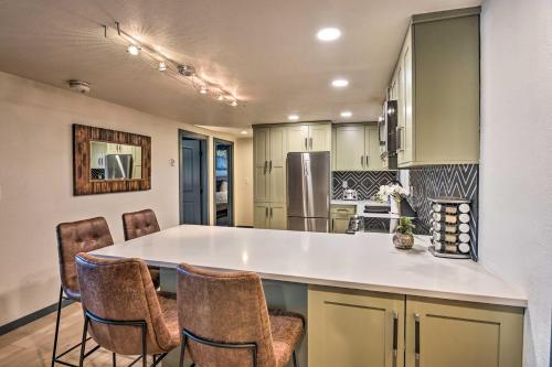 Stunning Steamboat Ski Resort Escape with MTN Views! - image 7